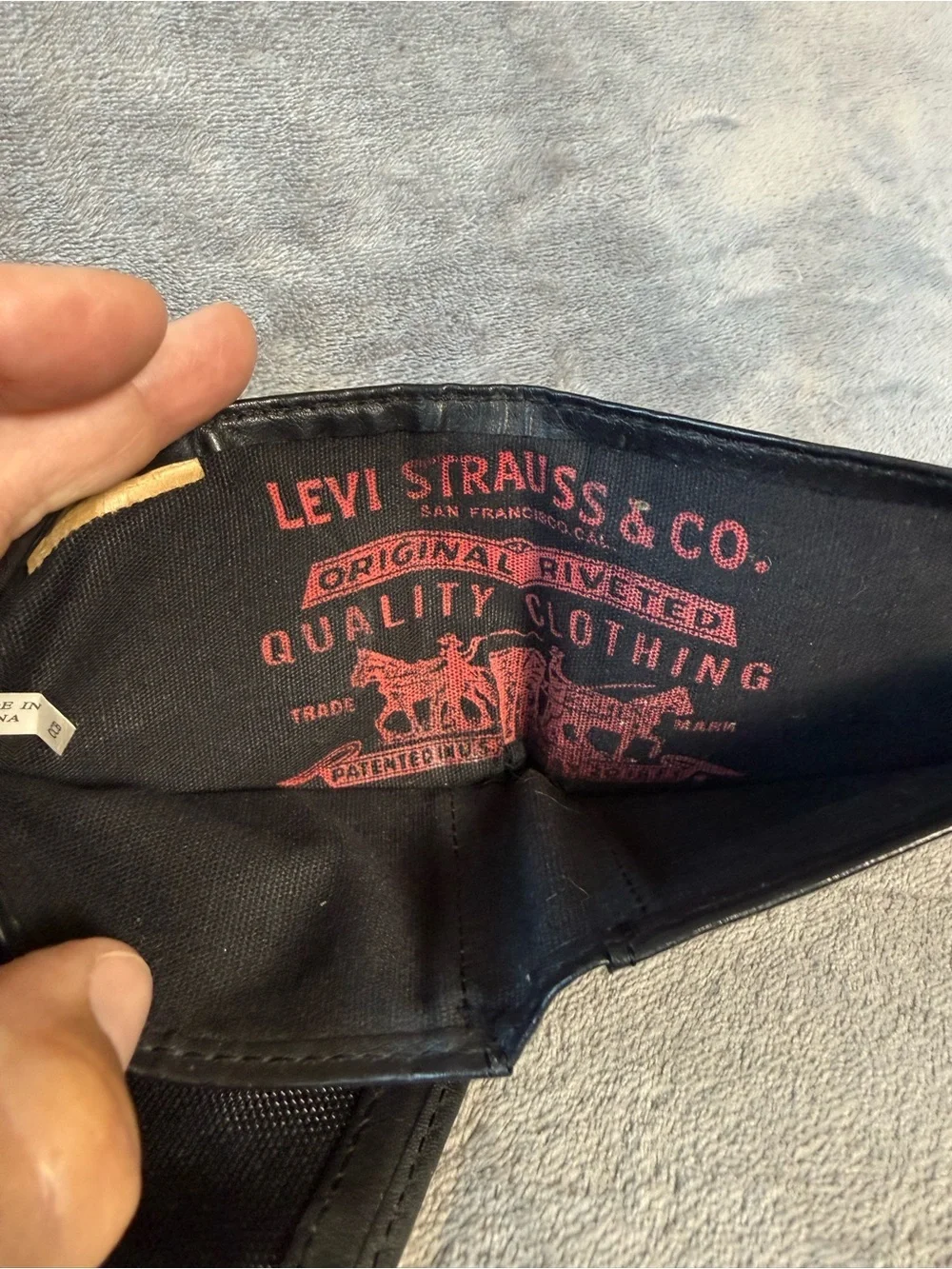 Levi's Extremely Rare Limited Edition 2012 Trifold Leather Wallet